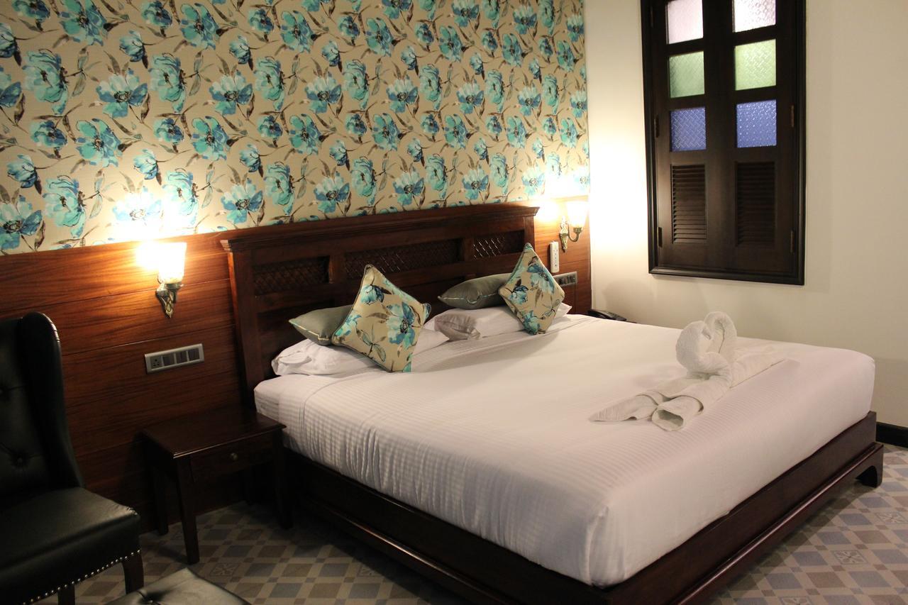 Symphony Summer Sands Beach Resort And Spa Ram Nagar Exterior photo
