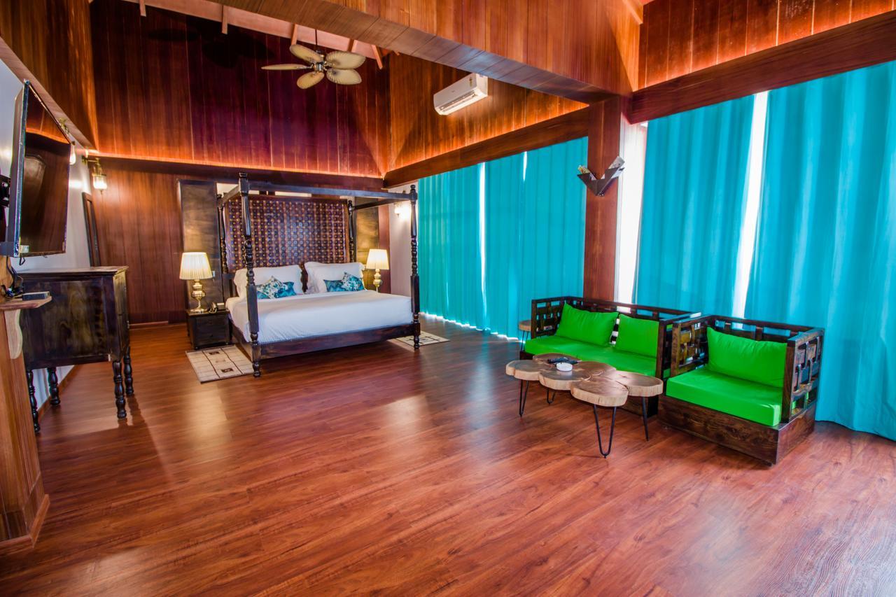 Symphony Summer Sands Beach Resort And Spa Ram Nagar Exterior photo